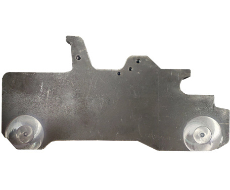 Roller bracket of forklift